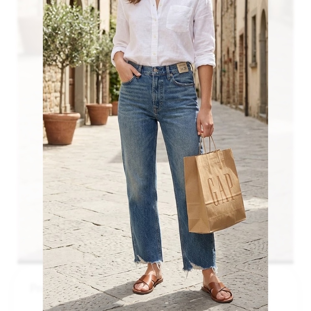 GAP Cheeky Straight High Rise Denim